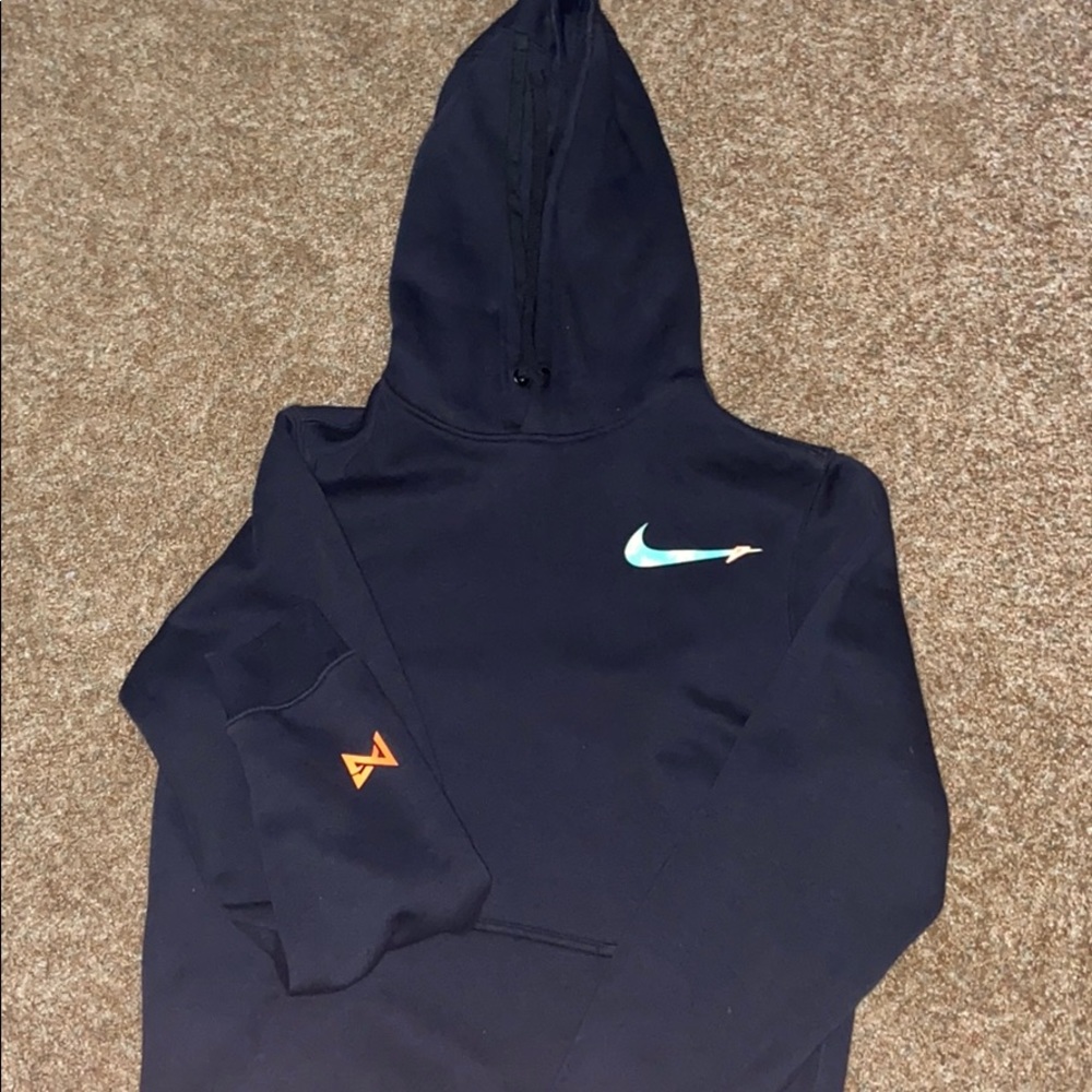Nike hoodie